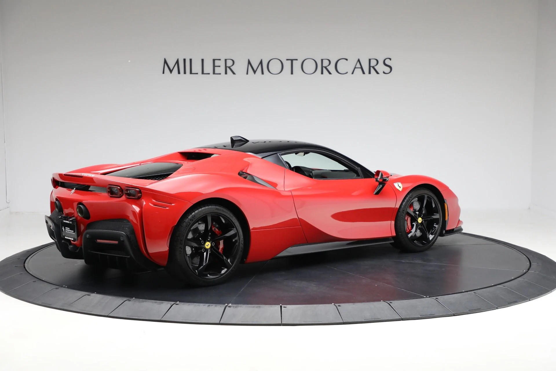 mph008_4033995242_Used_2021_Ferrari_SF_90_Stradale_325ad44fba