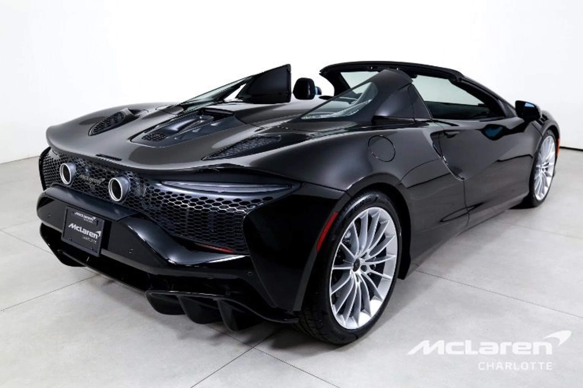 mph008_4041534159_New_2026_Mc_Laren_Artura_Spider_18a2af75a4