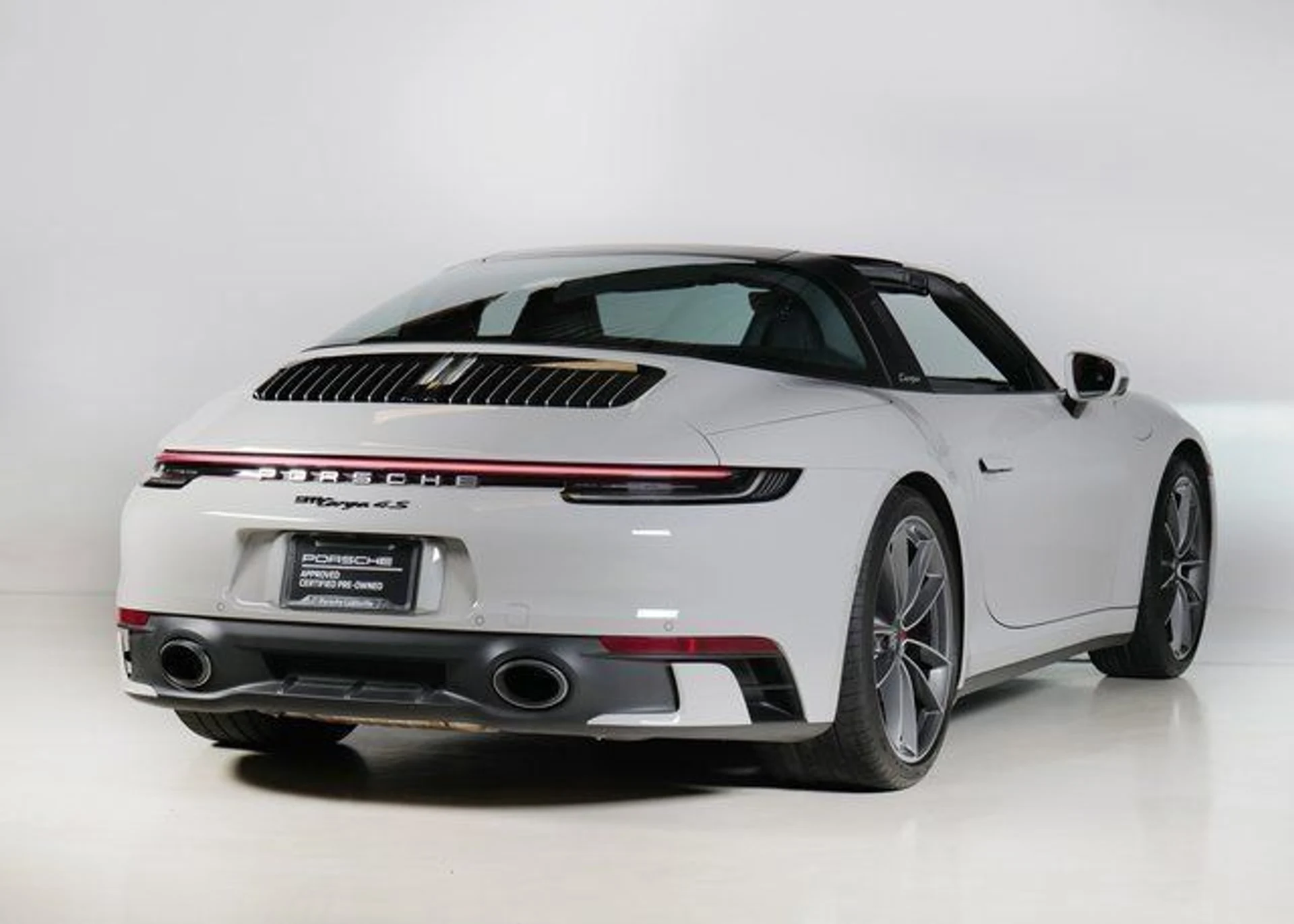 mph008_4045553005_46fb0285dbb79d0a63997604a12c779e_490c57d2f5