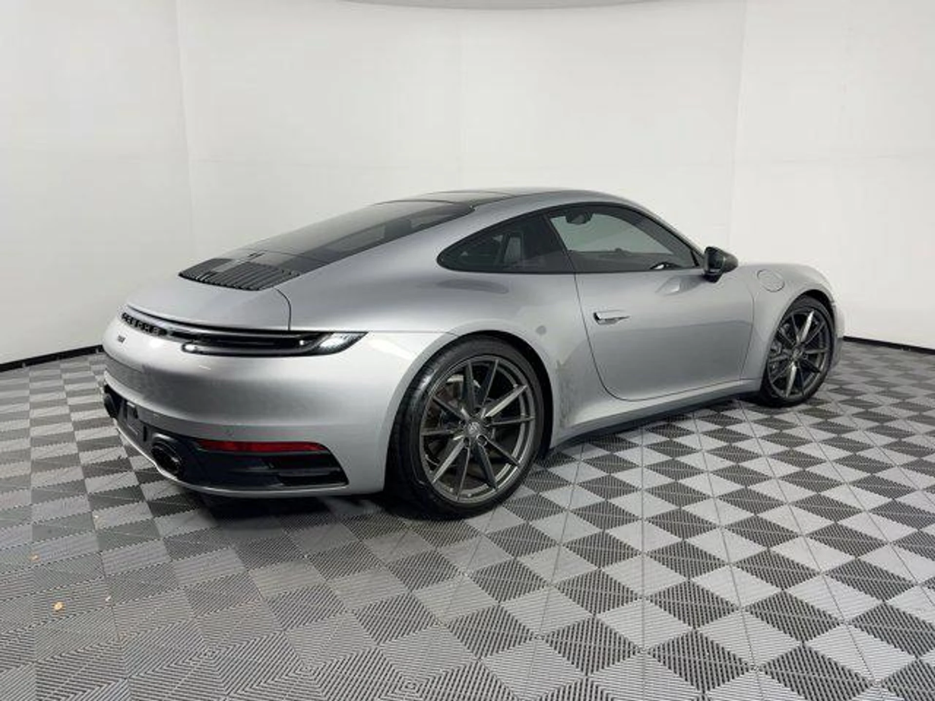 mph008_404811147_Hy_Fi_V_HI_Fv_Fb_YK_Rh_Z_Wb_Nzc9_J2_Vc_ac56774109