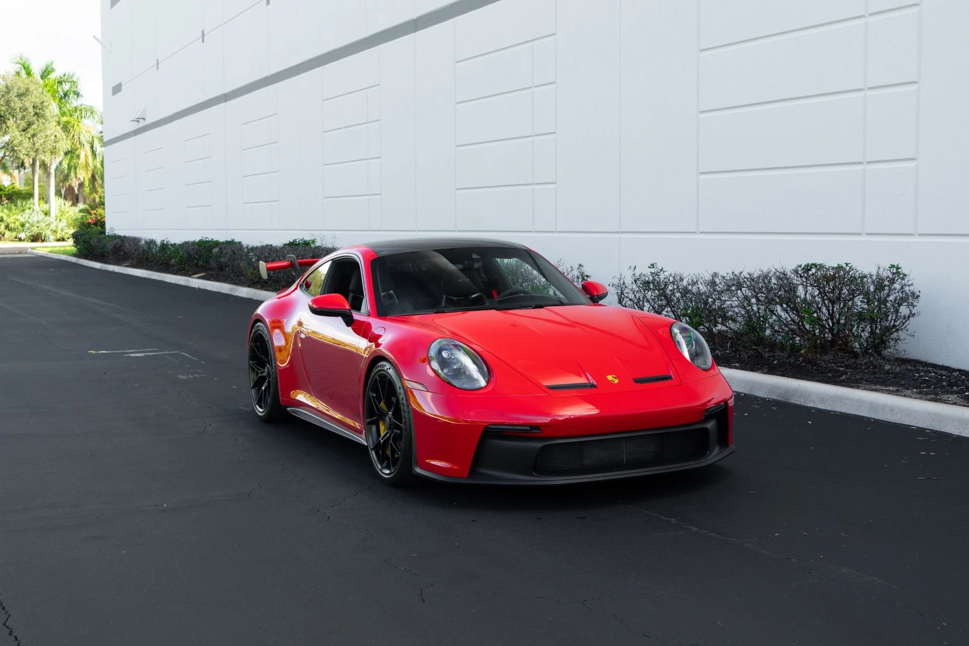 mph008_4055475576_Used_2022_Porsche_911_GT_3_1761761054_d6a49543bf