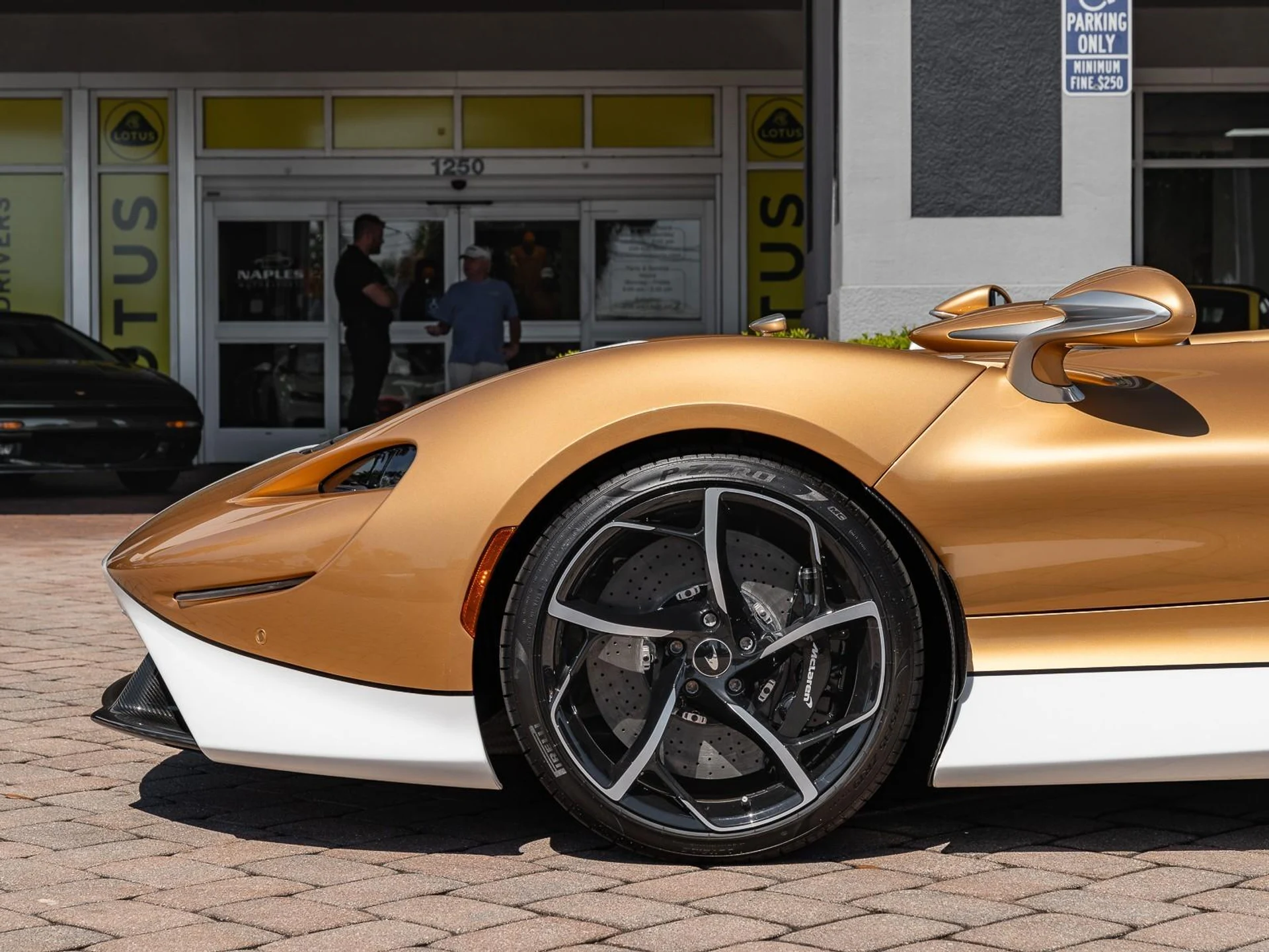 mph008_4059631134_Used_2021_Mc_Laren_ELVA_xp2_1713391558_f57cda1ec4