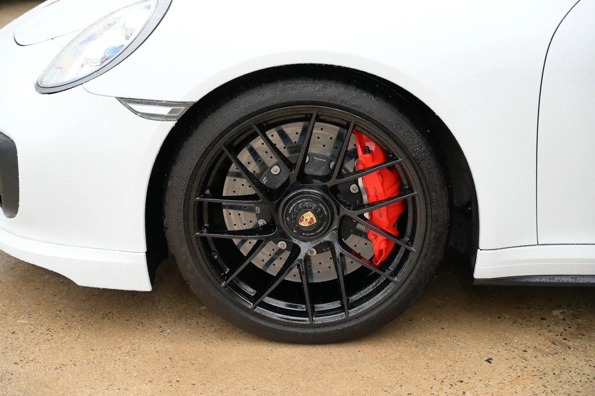 mph008_4066204110_c688f0e1e8894db2b8407288fbdd76b1_99655e8373