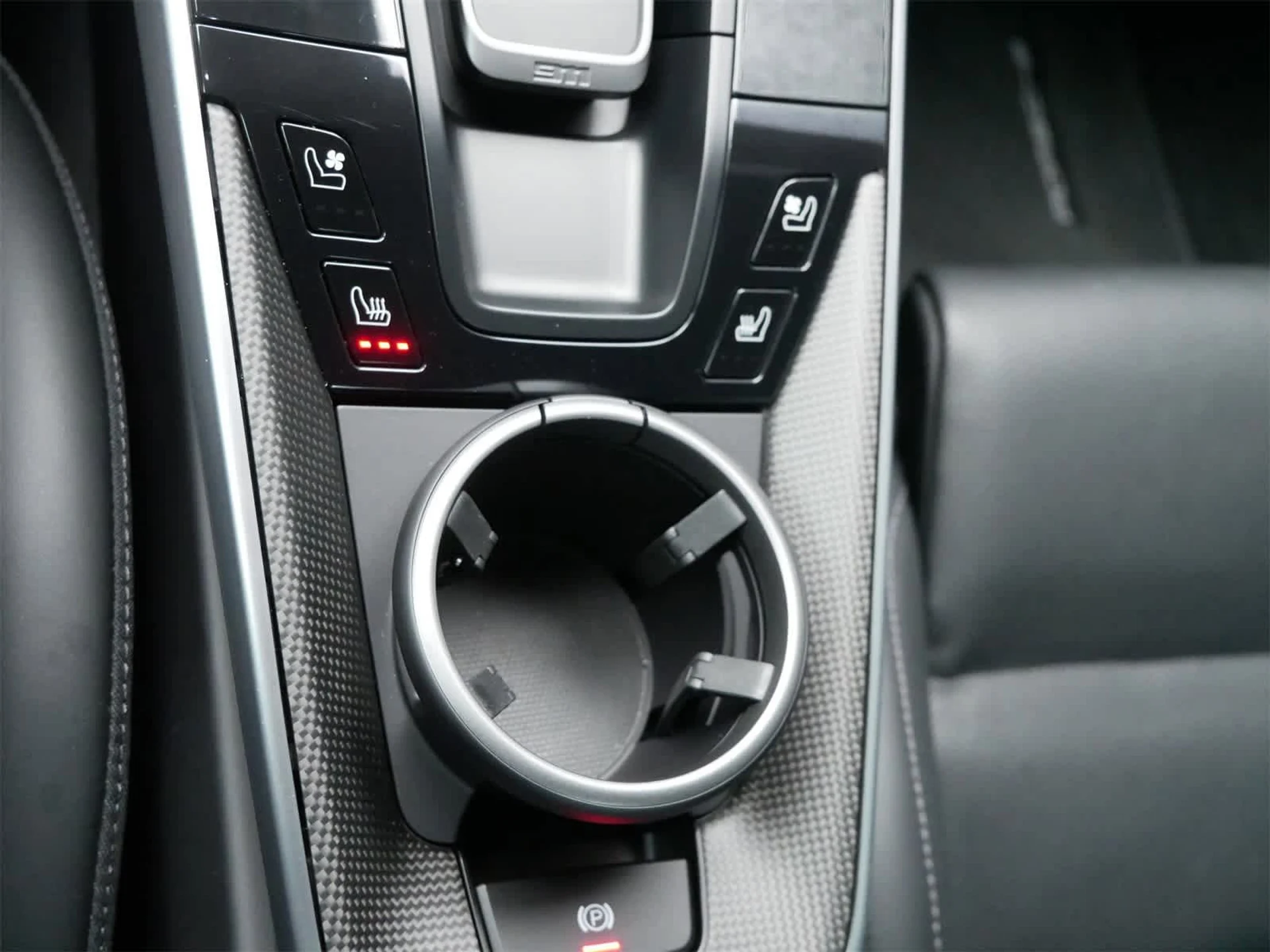 mph008_4067225165_aac8d4b28fa19df922f84b420e2e5429_e114179123