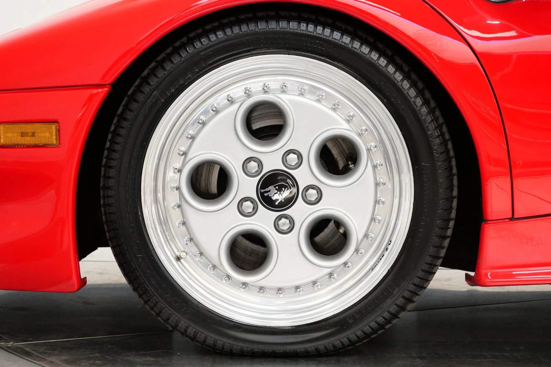 mph008_4075915640_Used_1991_Lamborghini_Diablo_Extremely_Low_Miles_Collector_Grade_1787850744_87bd6e8f91