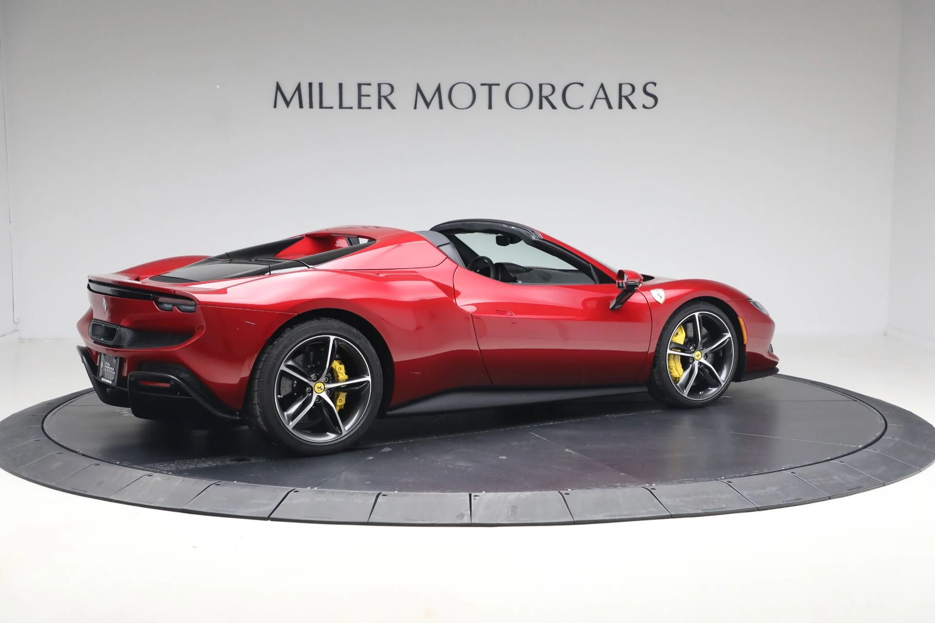 mph008_4080468852_Used_2025_Ferrari_296_GTS_1769548301_ed4edf4b8f