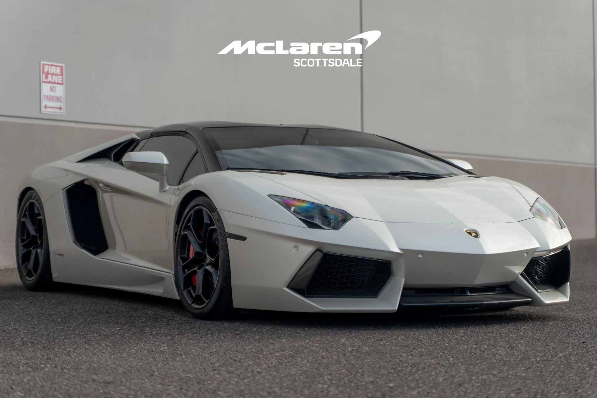 mph008_4081553147_Used_2015_LAMBORGHINI_AVENTADOR_LP_700_4_1771652889_5893c50666