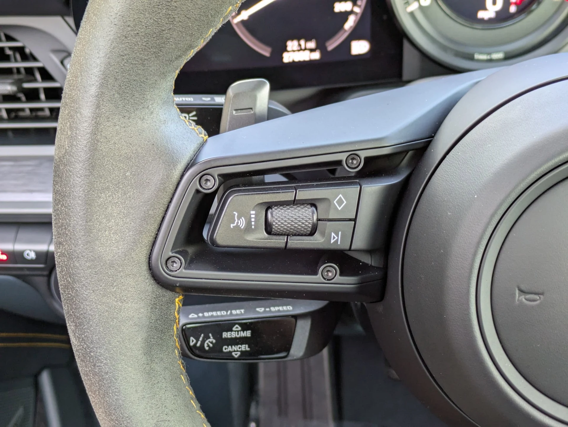 mph008_4082628756_c2a05e01171d5ab28ecd4a696ade312ax_2f9faf3bd8