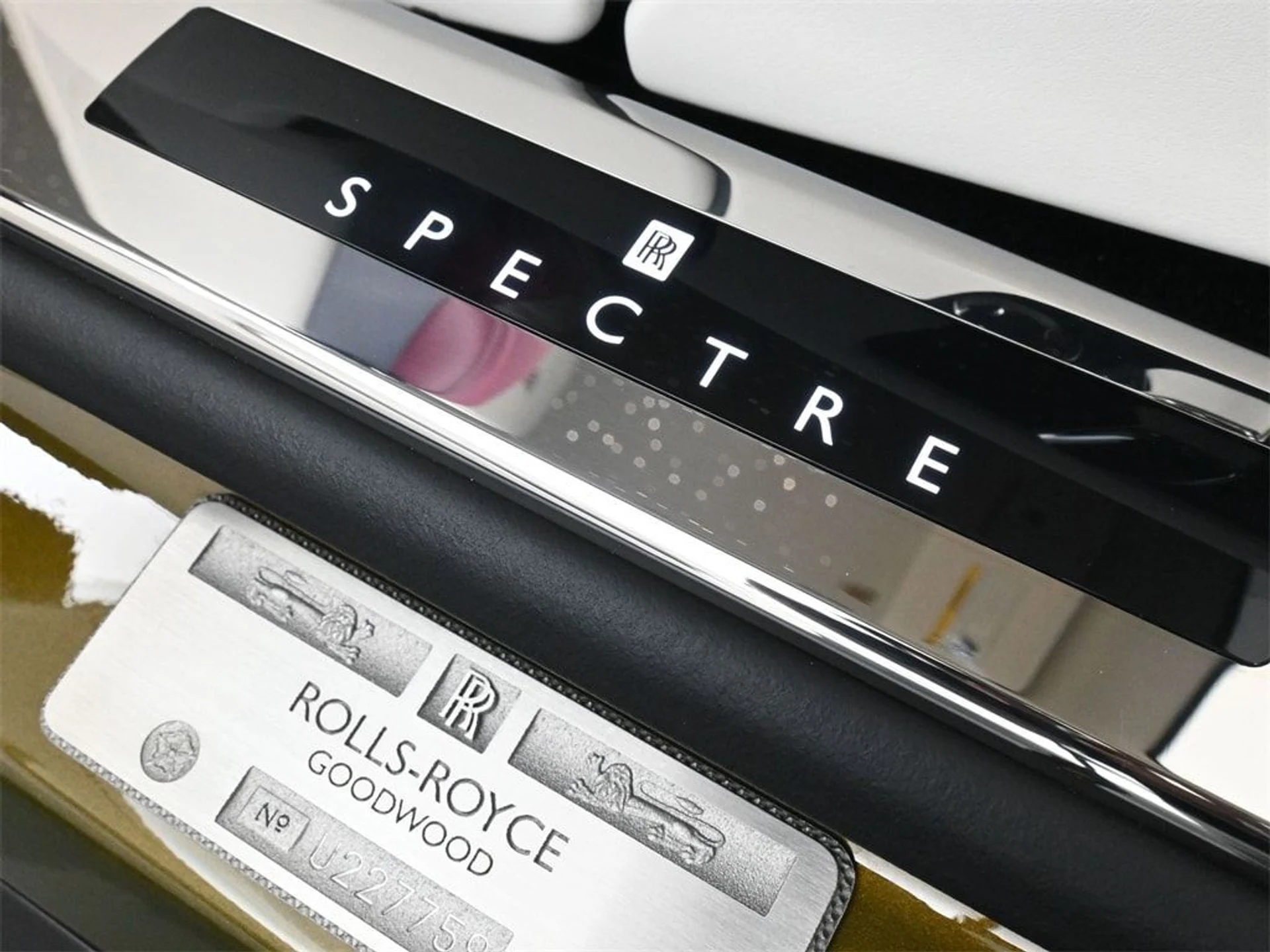 mph008_4096994881_1ce77a34e582be5ac14037872d22f746x_2f83aae3c4