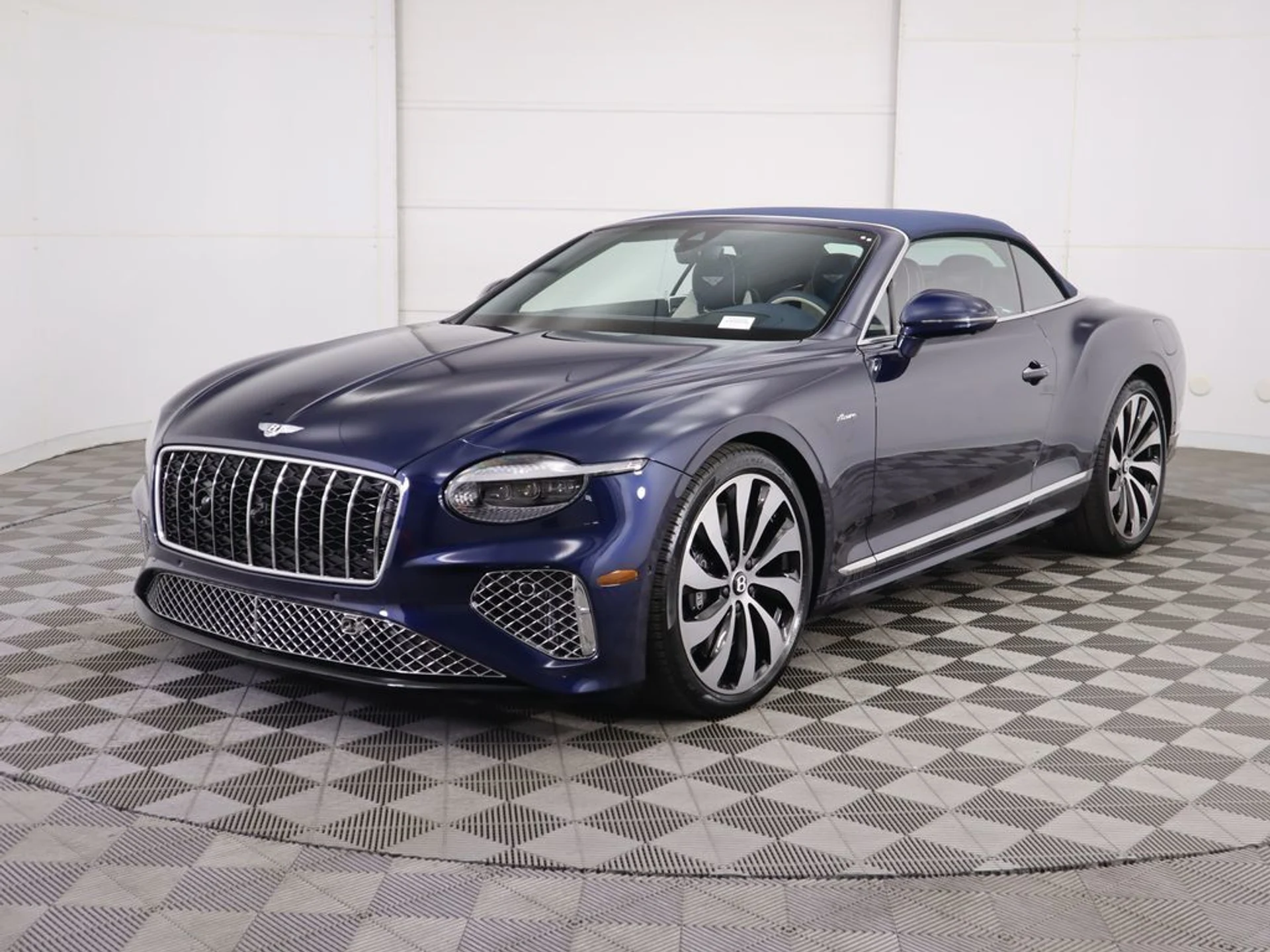 mph008_4098751851_new_2026_bentley_continental_gtc_8119_22981514_9_1024_8a36b719c5