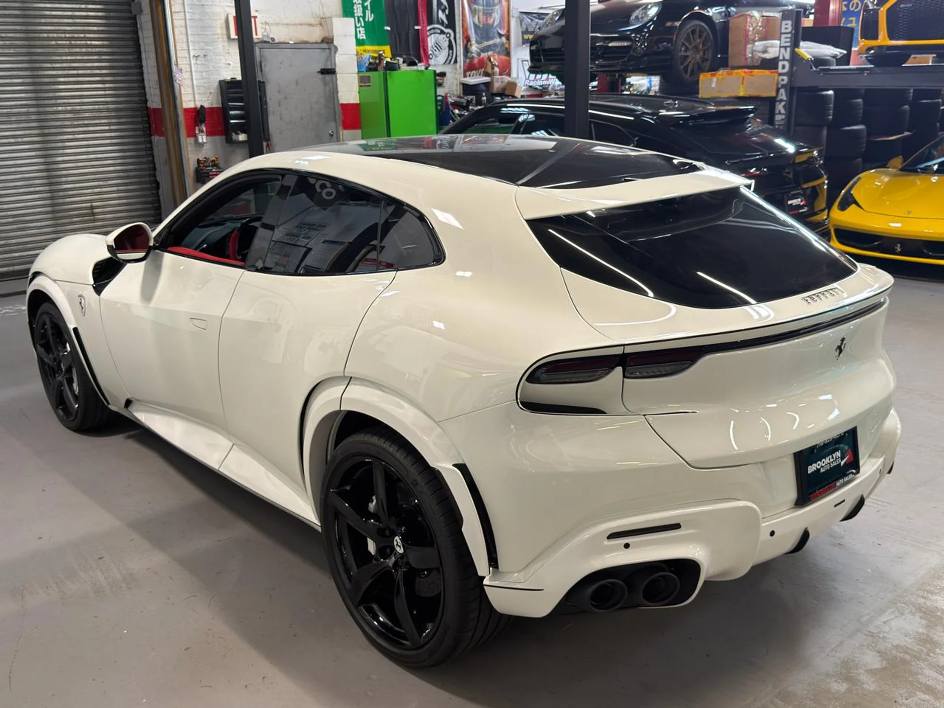 mph008_4099272787_639118697221274527_9cc774dbf6