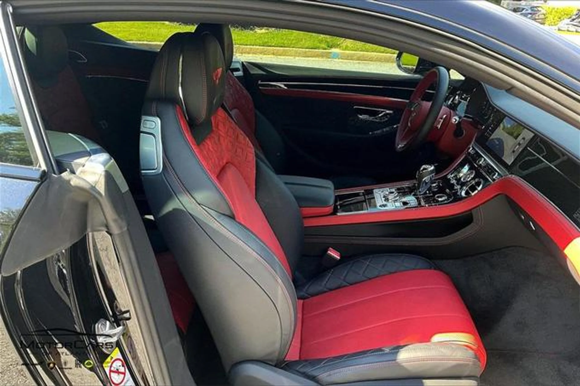 mph008_4104090109_P_e_Tl_Pi2t_Eg_S_Ec9_Tfayk8_Ki1x_NY_f48eb1d5a9