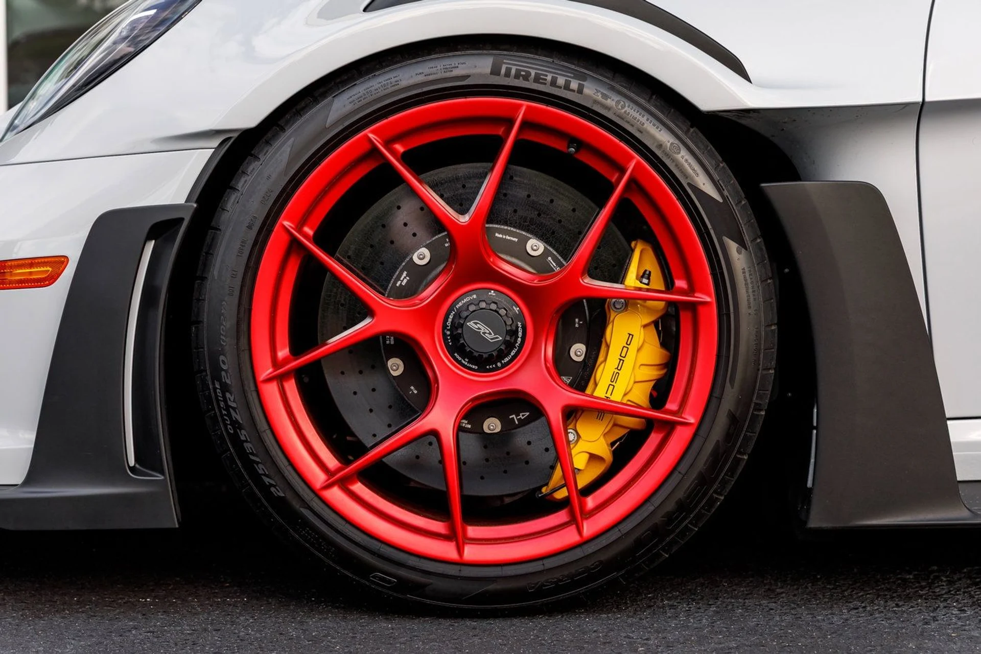 mph008_411623323_990236188027dd597efe9b555ce553fbx_12dfd1cfbe