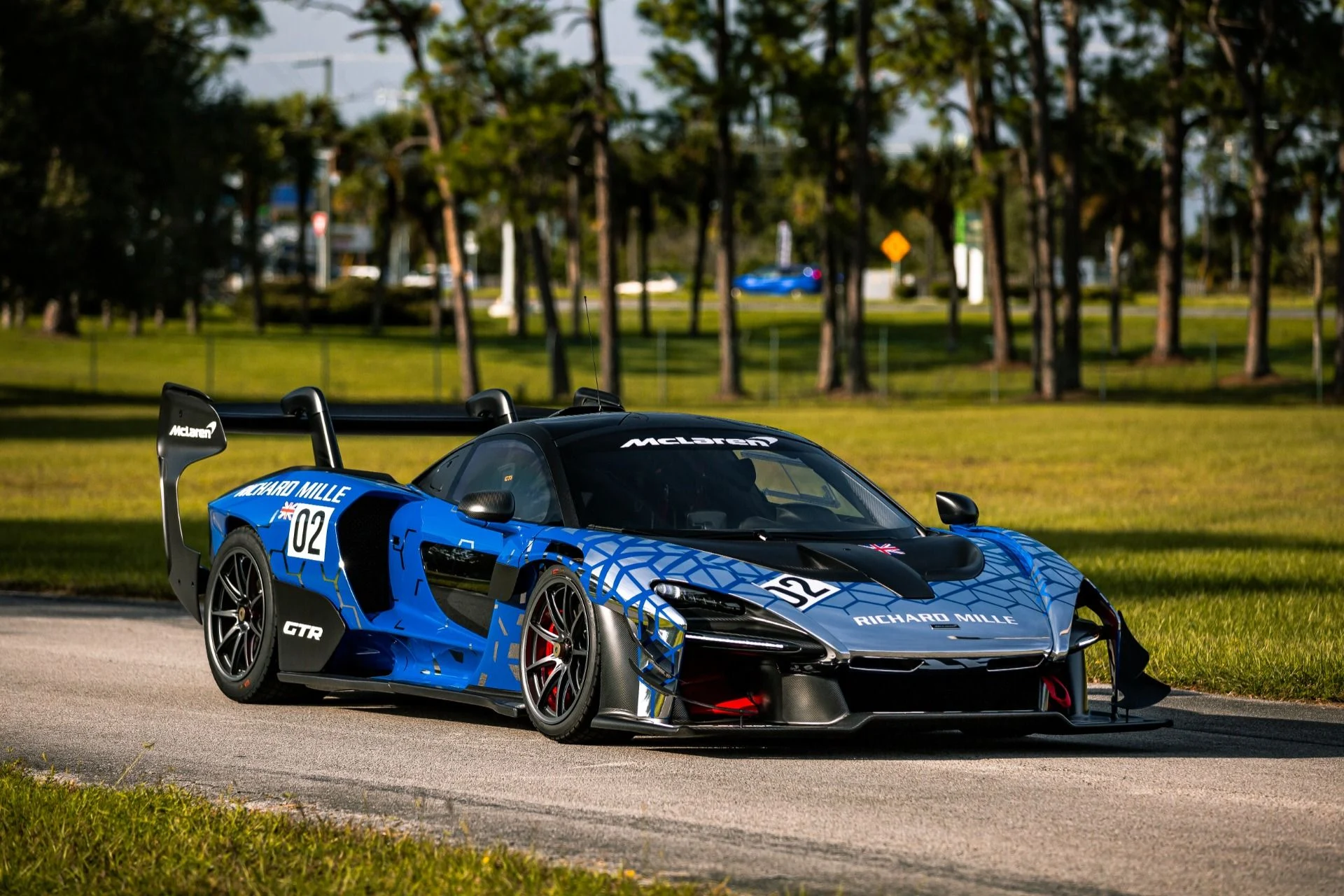 mph008_4124712836_Used_2020_Mc_Laren_Senna_GTR_7ee1015205
