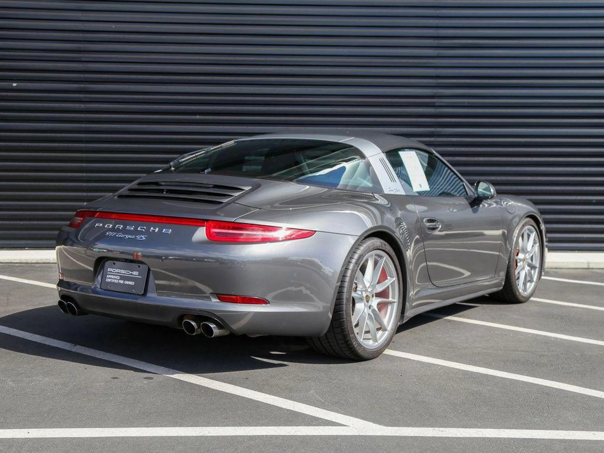 mph008_41425181_nu2er0_t_SC_68b_Ky_UGJQKYU_Tj7_EE_9b4841daa5