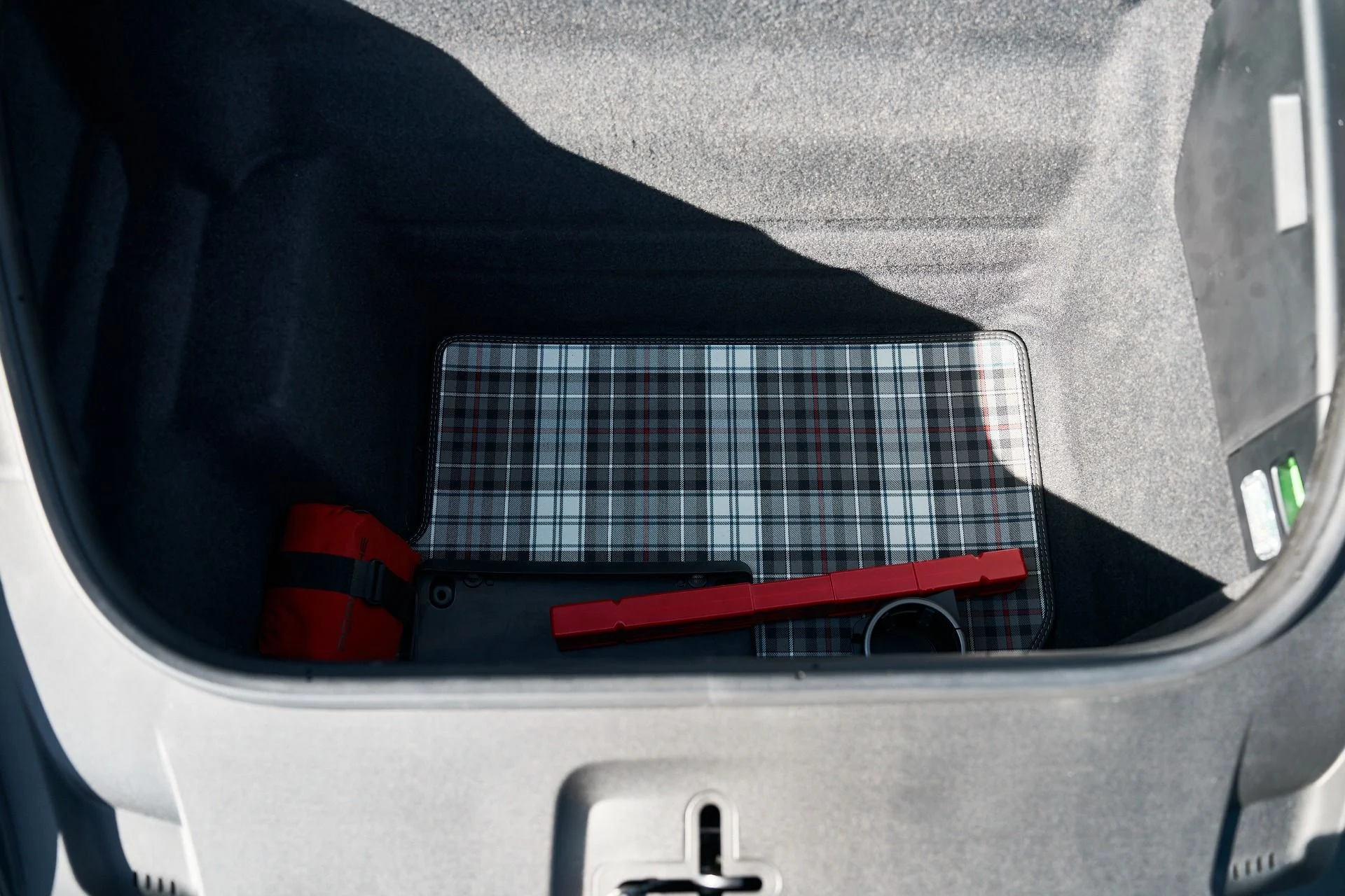 mph008_4145314803_Used_2025_Porsche_911_Turbo_S_1763075493_6b856e0670