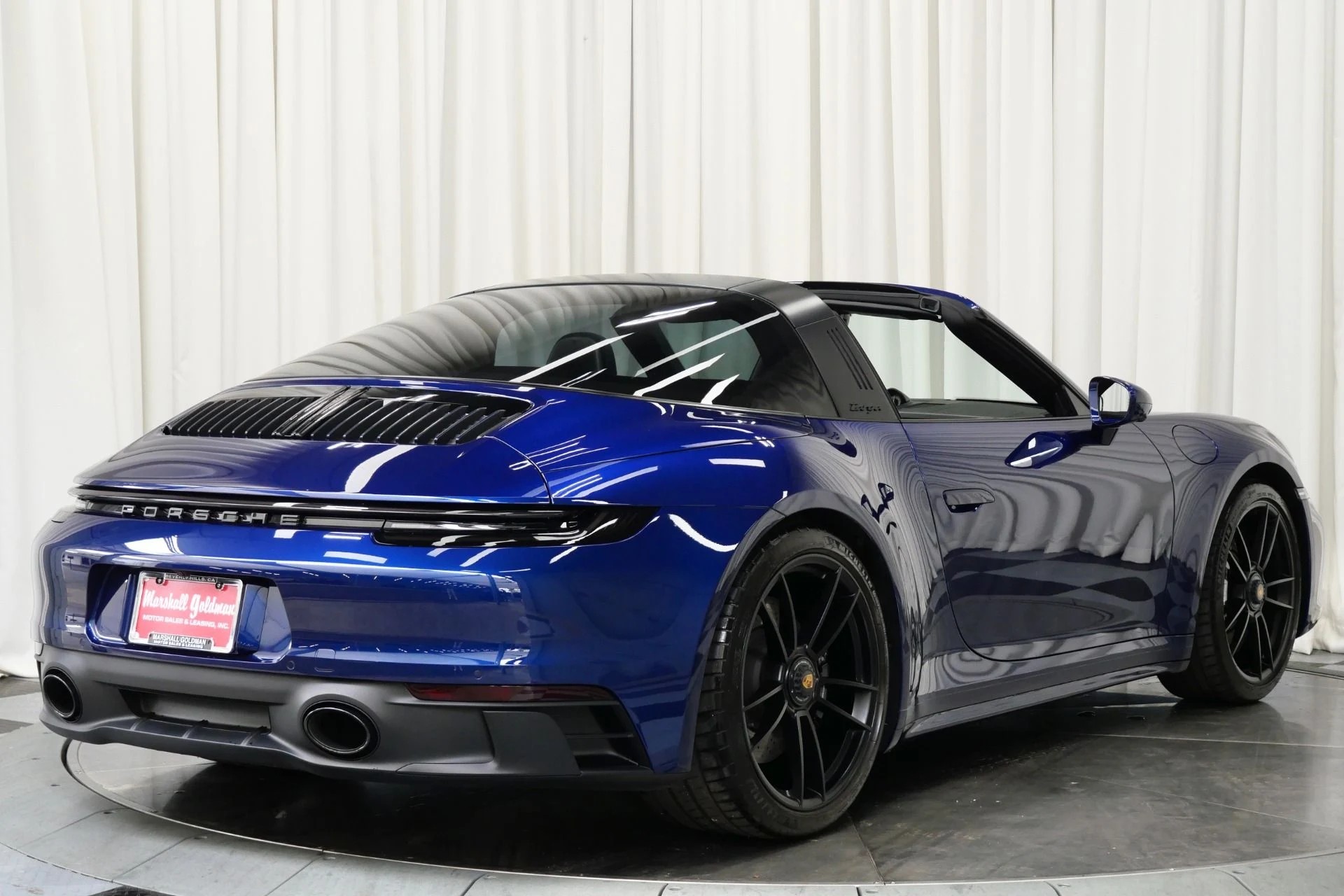 mph008_4148471518_Used_2023_Porsche_911_Targa_4_GTS_1761682285_67c9102b53