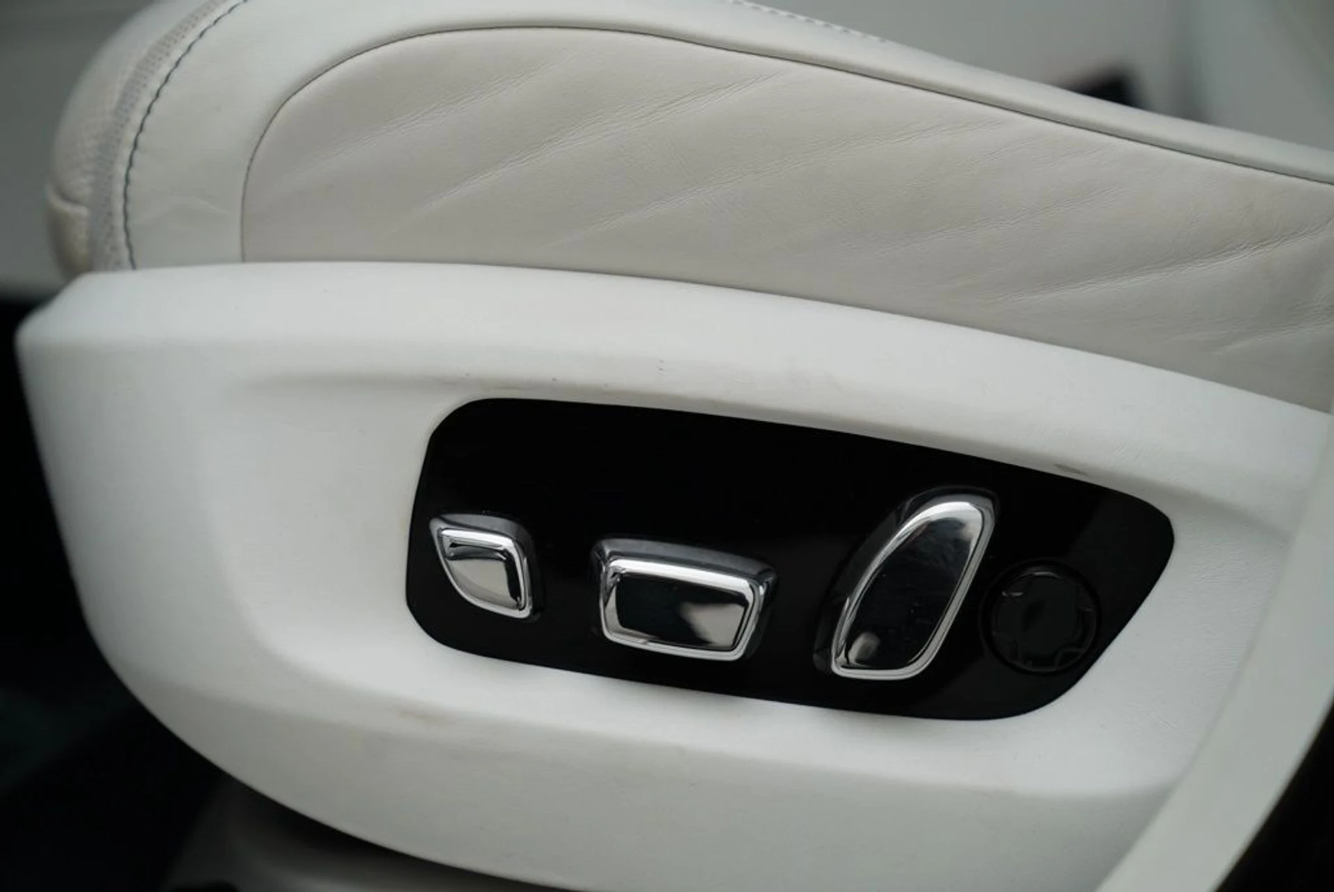 mph008_4153671592_duu61y0oiknz2x7frpop3yec7b79_ed06fef6ec