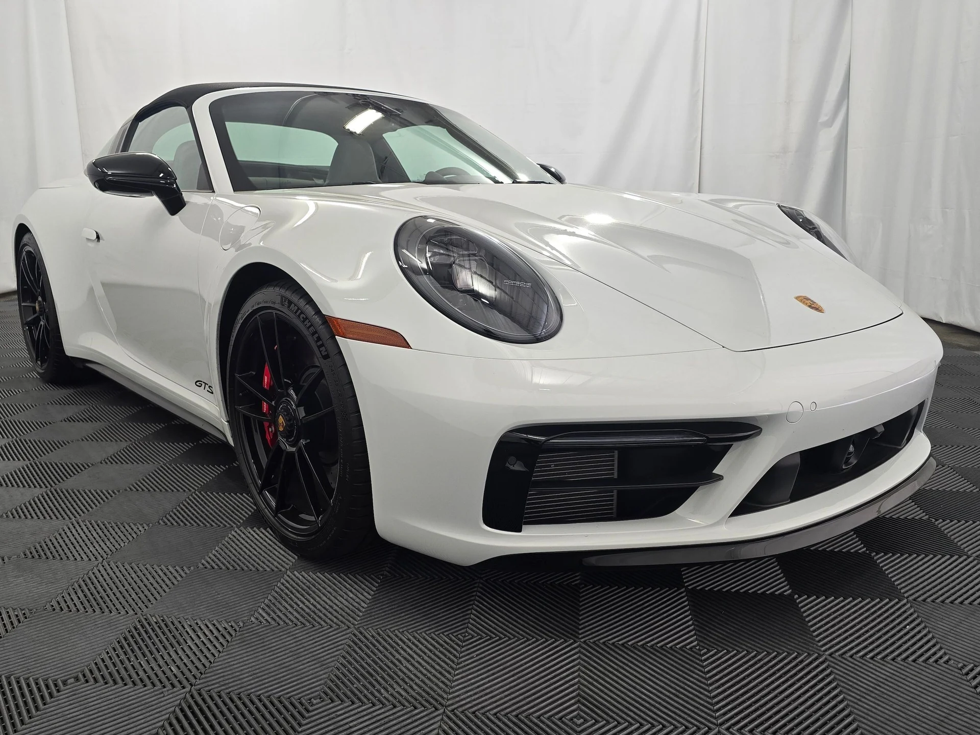 mph008_415796646_2abbb7a6d73b9f125c7c4e2626d9572dx_972ef9609e