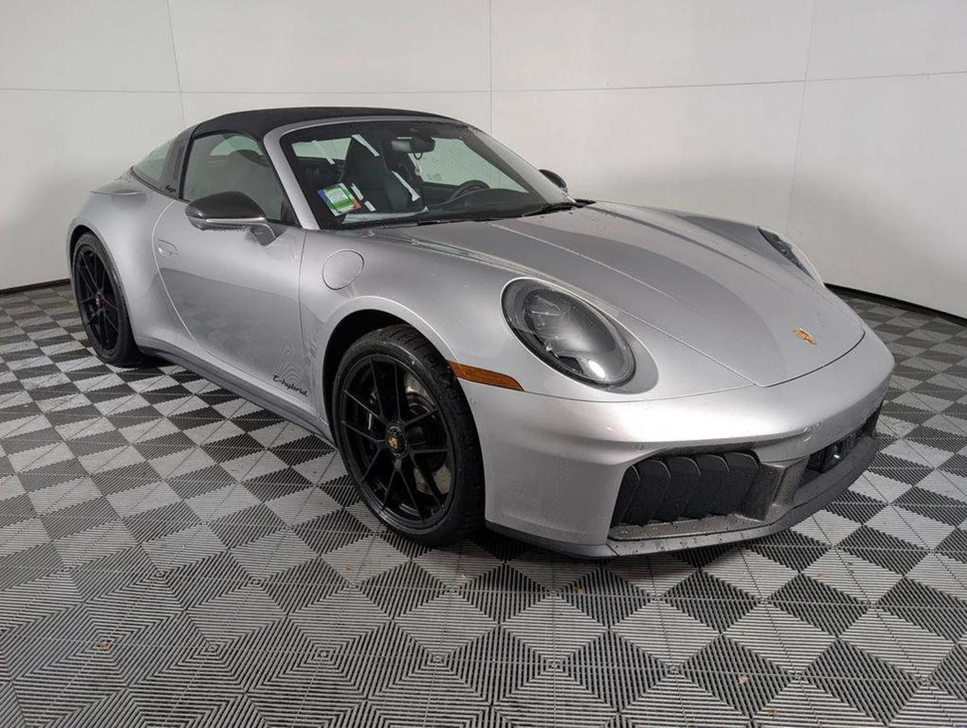 mph008_4165417678_4r_NN_11bp_AG_7z_Kp_FH_Mif_W_v8zf_E_7dfa43eee6