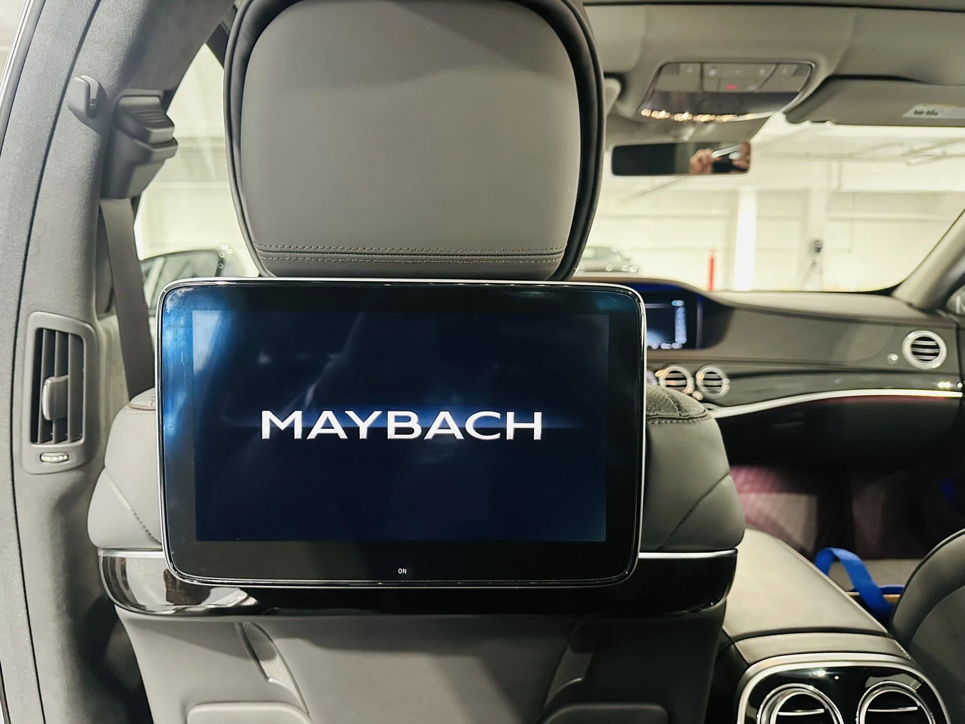 mph008_4168021131_5b8d1383d35e5e836a0723fd96df1481x_208d13cf7c