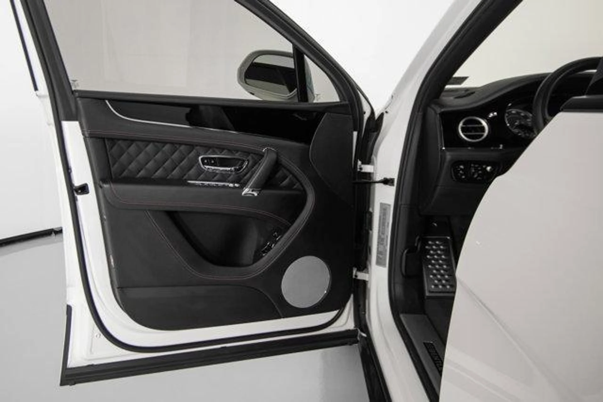 mph008_4175707244_txot_K_Sbu_Fv_SJ_9_S_Kv_XBG_2_Ne_Std_U8_5dc0dc863b