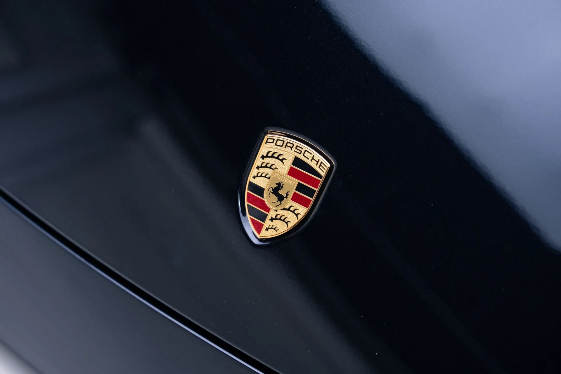 mph008_4177738143_Used_2024_Porsche_911_Targa_4_1767819156_ea1743e9f8