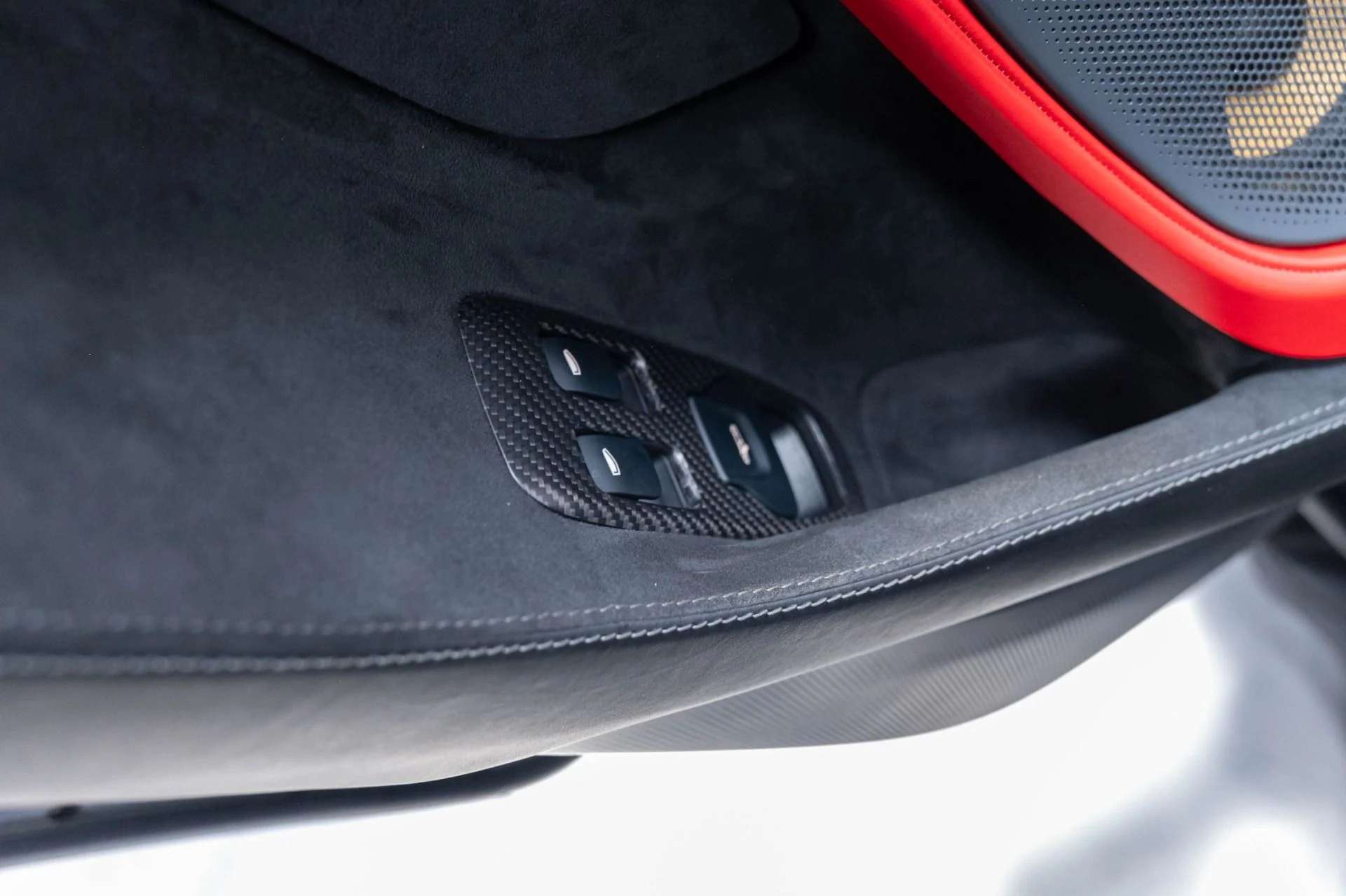 mph008_4177910655_Used_2019_Mc_Laren_570_S_1783628285_bb6718cf7f