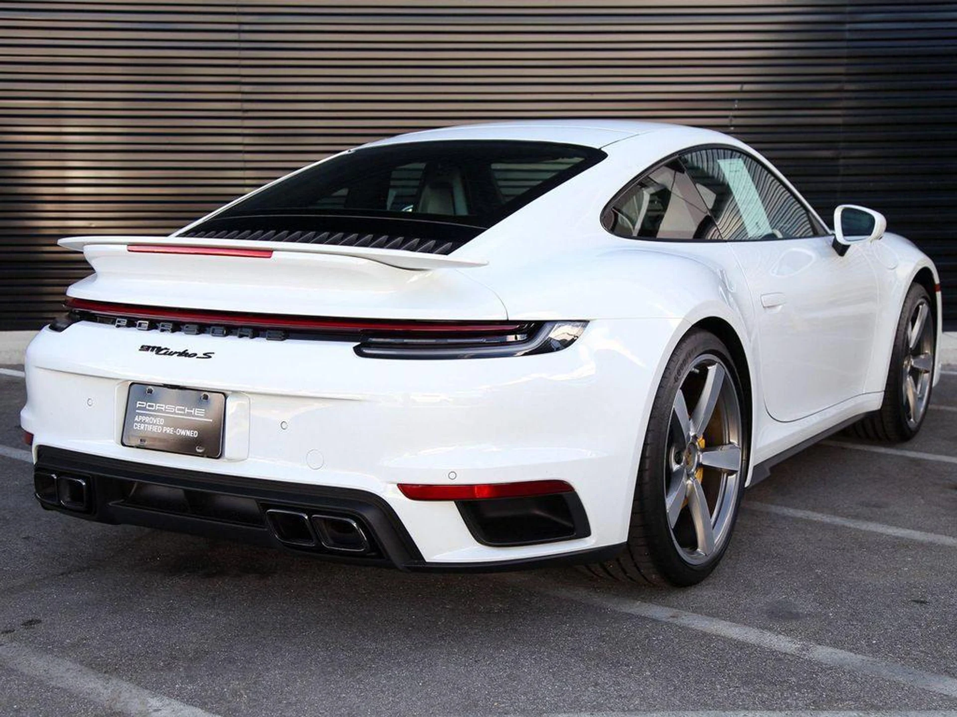 mph008_4178467303_W8x_U5x_Z_Eh8qx_H4vpgt_Yq_N02_V7_XU_5f1717df0b