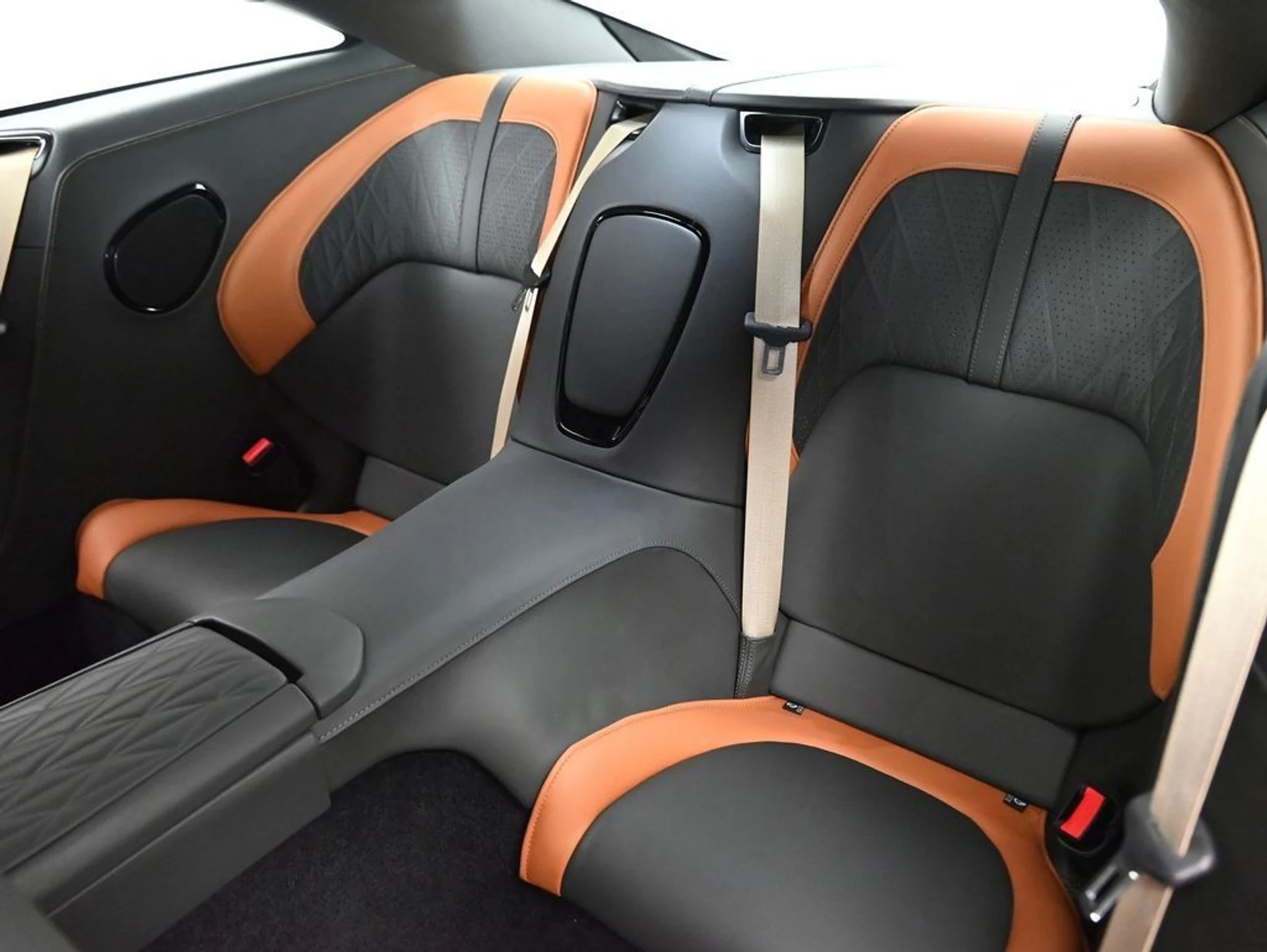 mph008_4180569446_3c4613016459a909ee520d6e4ec39e69_aa794a5137