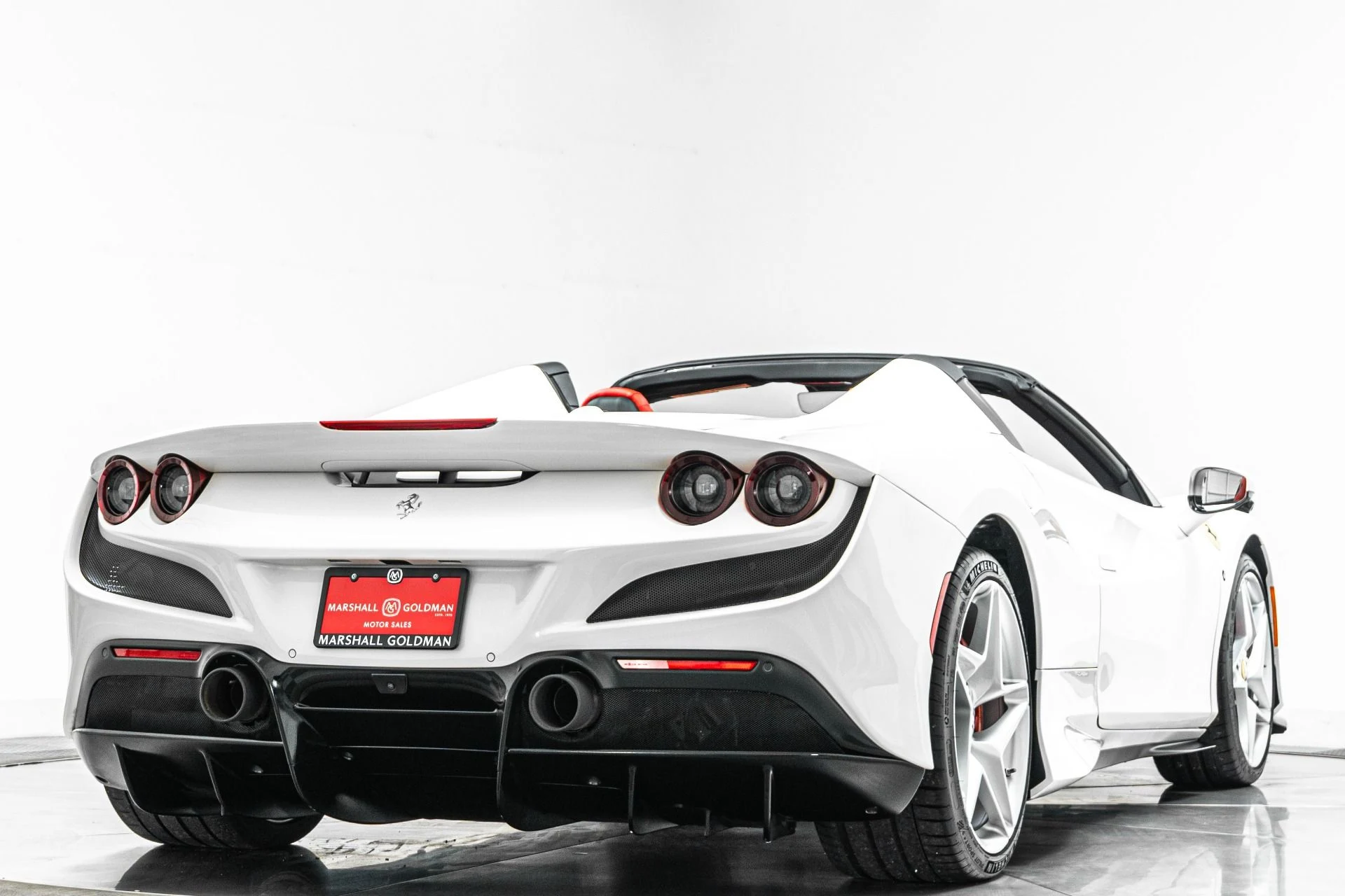 mph008_4180747335_Used_2023_Ferrari_F8_Spider_Low_Miles_Two_Tone_Paint_Carbon_Driving_Zone_Passenger_Display_1789405204_60bd540068