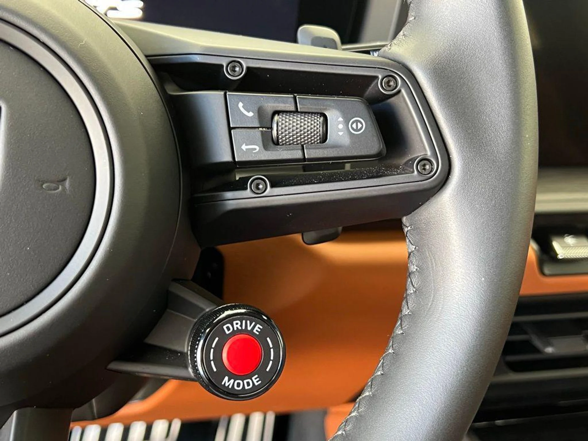 mph008_4190414999_Lggsi_M_Lk_Kj_SVGG_2to3cxtd_CE_01o_e6025ed648