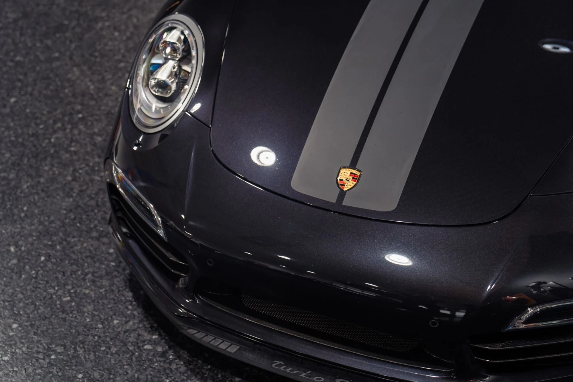 mph008_4202934432_Used_2014_Porsche_911_Turbo_S_Full_Carbon_Kit_1789225154_1f3c7a8f24