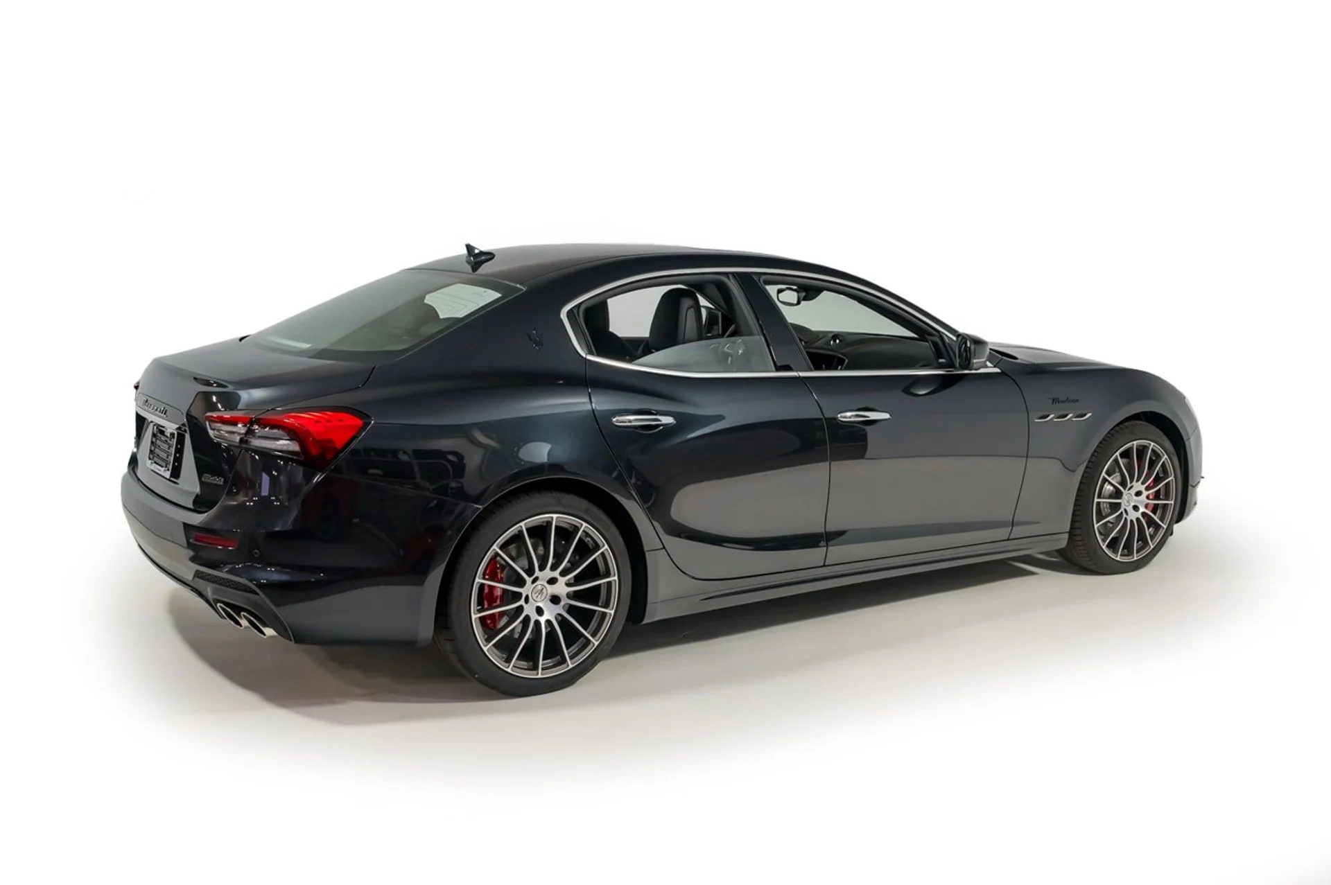 mph008_4203265690_e637f337d86a47e8be74fef71d221c30_5c621dc275