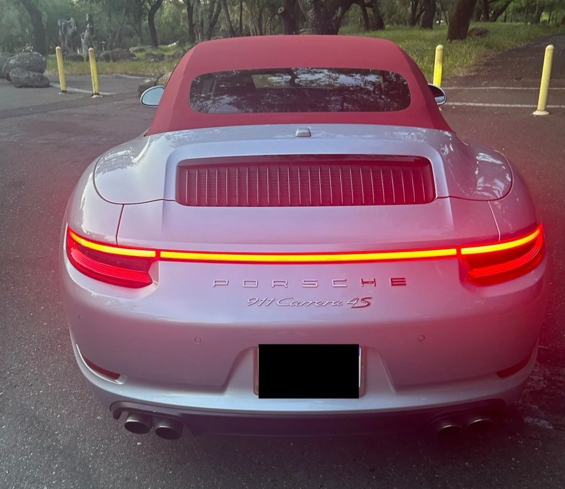 mph008_4228398277_Used_2017_Porsche_911_Carrera_4s_Carrera_4_S_1757365359_4be8b2f023