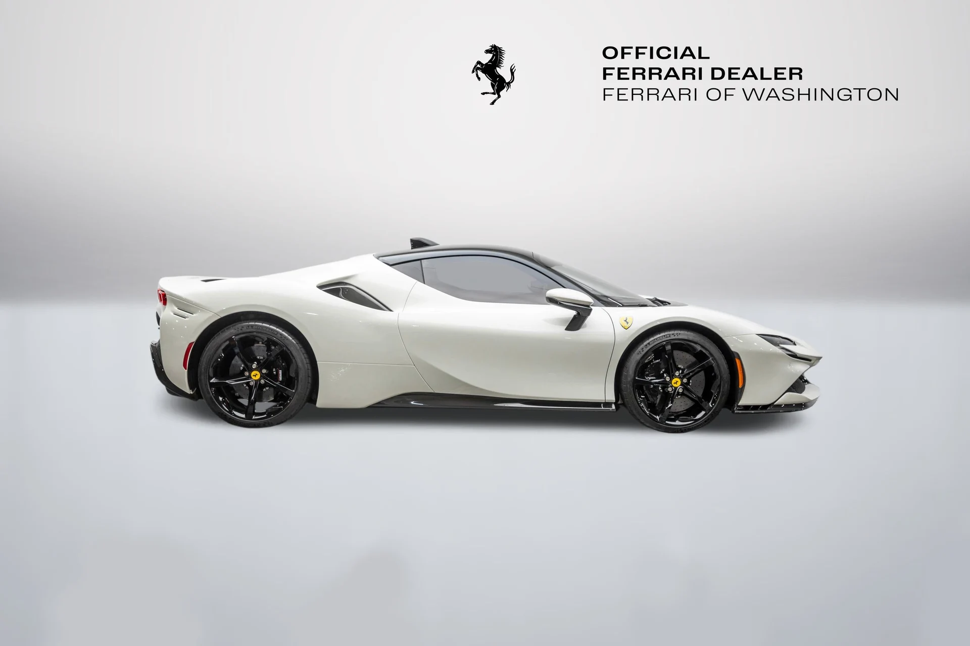 mph008_4231714997_439a35c816724bb99b1353bcd628ece4_06e15935a4