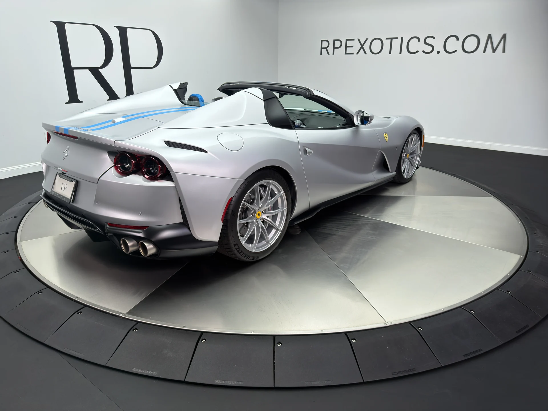 mph008_4237757410_005_mrjf8e7cr5sm_f292197a37