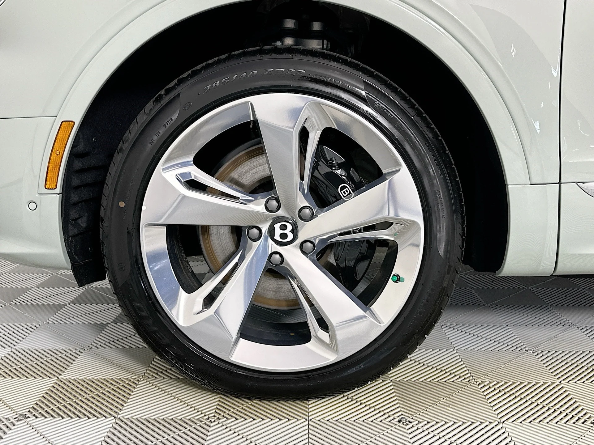 mph008_4240541666_9_12f2a6ad24