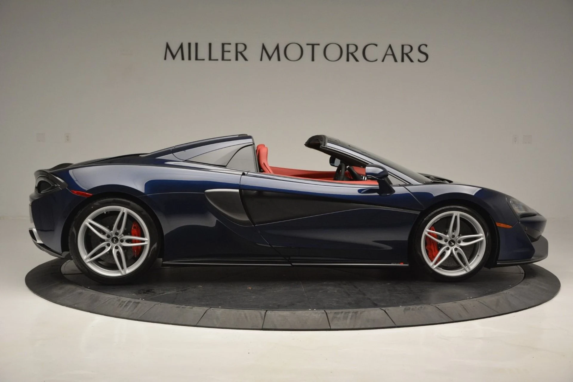 mph008_4243926222_Used_2019_Mc_Laren_570_S_Spider_176a46d44b
