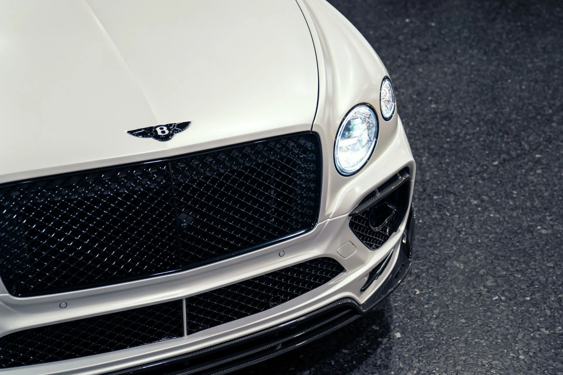 mph008_4251471892_Used_2021_Bentley_Bentayga_V8_First_Edition_MASSIVE_MSRP_Full_Mansory_Kit_1788191906_59fb6def86