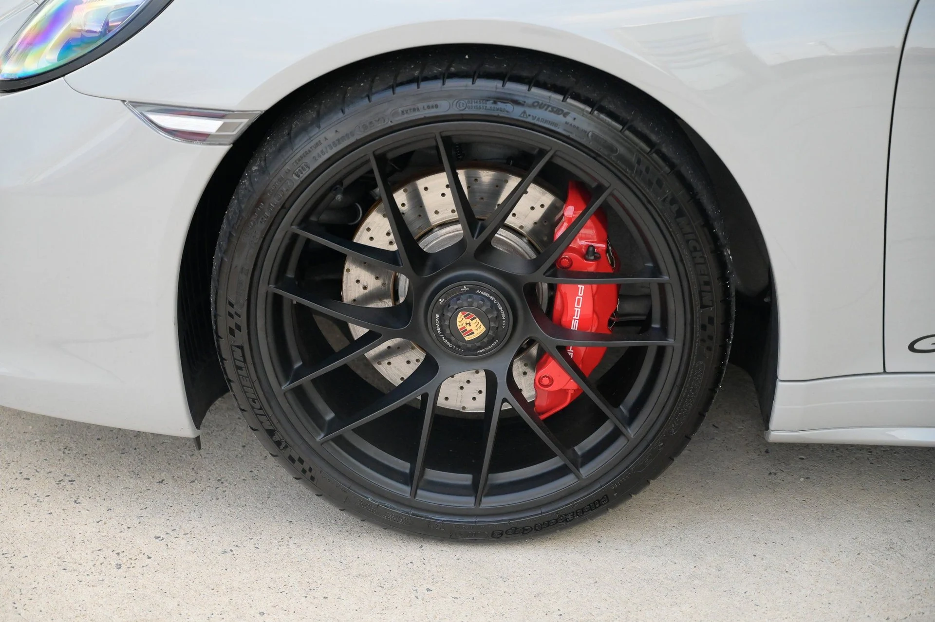 mph008_4251890012_5eec6a1a56594cb8943f6e600426f1bf_9151a9faed