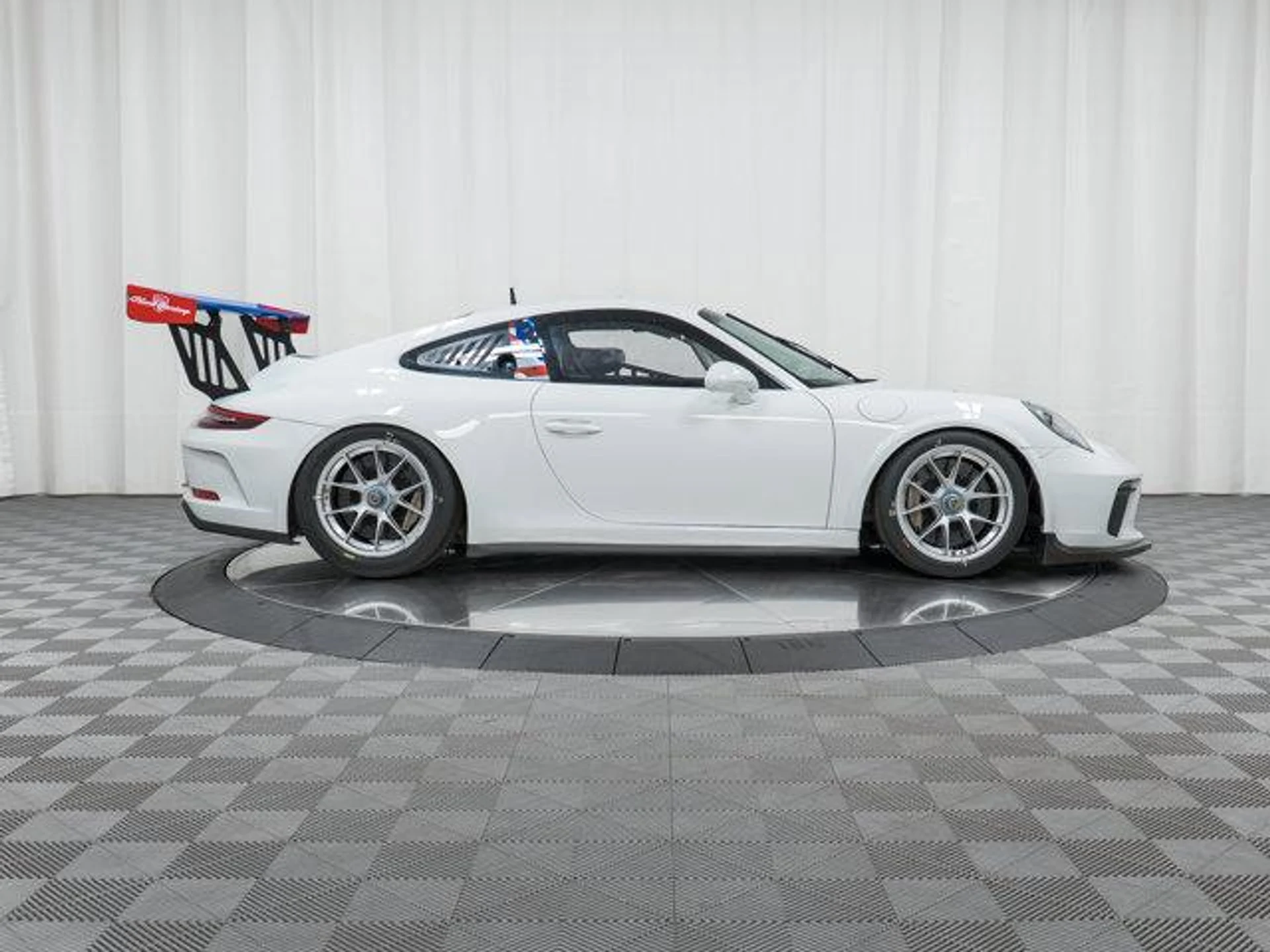 mph008_4253145907_z_OE_65d_ztg_XZT_Qp_RCBOD_Mt5_Lqg_Y_4843128cfd