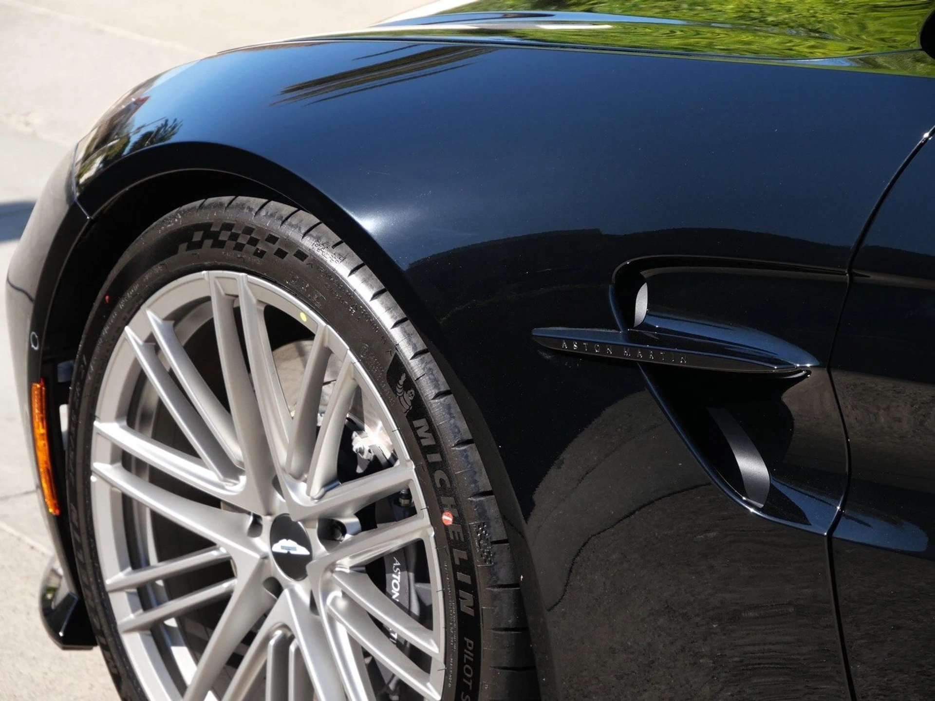 mph008_4254626489_361bbcad99dd1d75818af31028e1edb8x_82219169ed