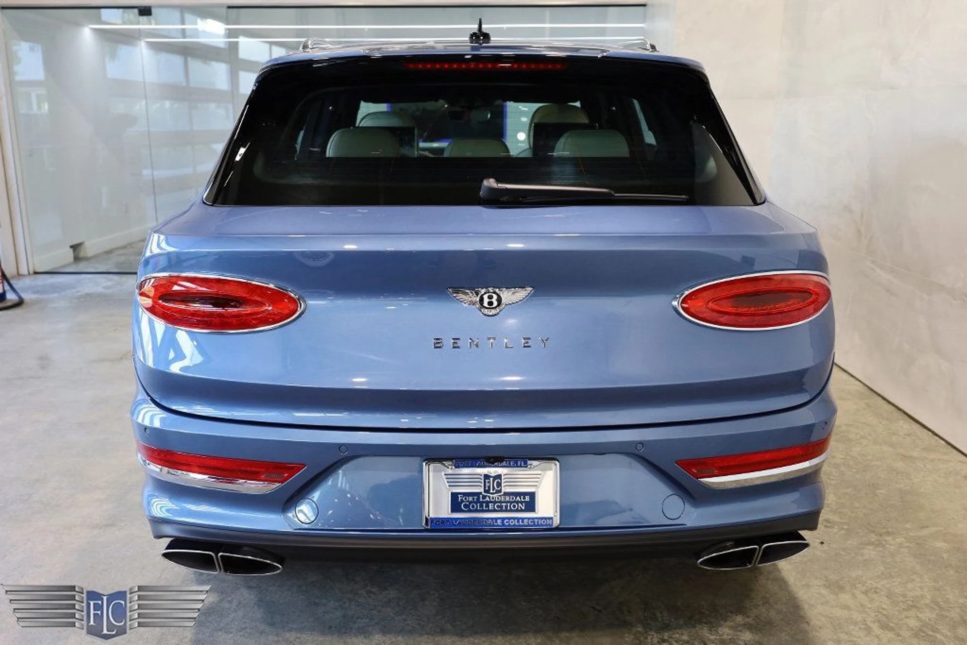 mph008_427032799_used_2022_bentley_bentayga_v8awd_9689_22903607_9_1024_1982976dc0