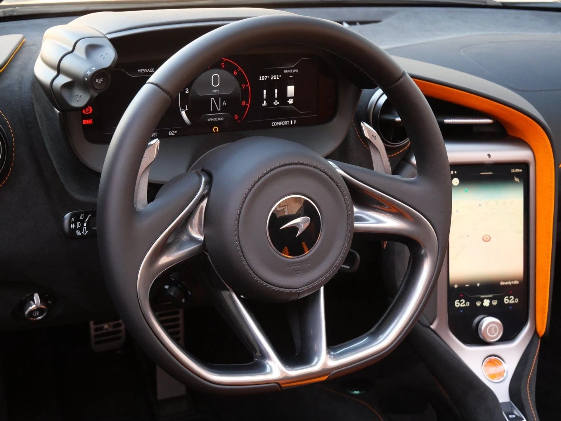 mph008_4280331903_0e5cb7858a829d43a6a66710c7672b2ax_264403711b