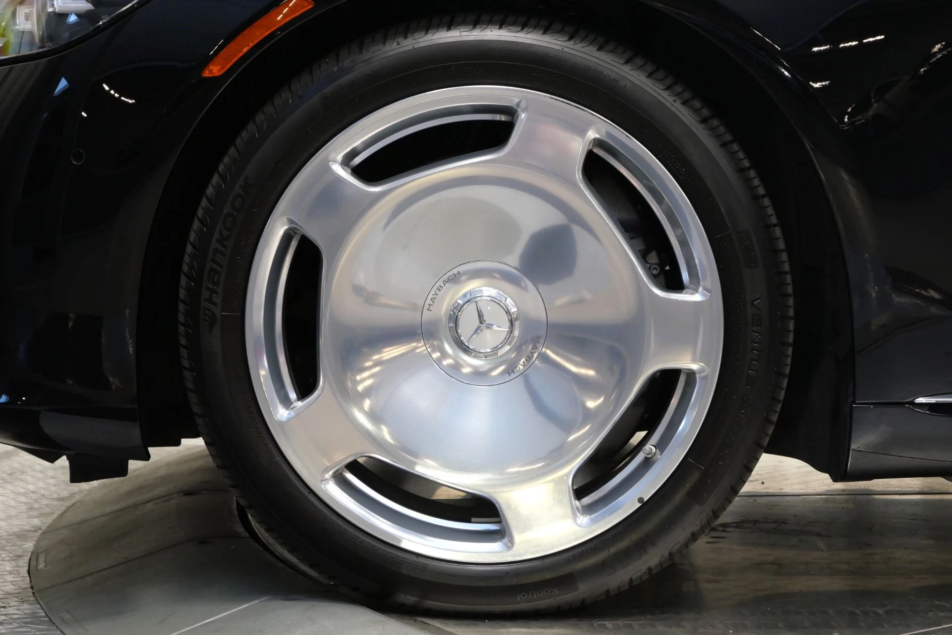 mph008_4294226258_Used_2023_Mercedes_Benz_Mercedes_Maybach_S_680_1758656012_387d566259
