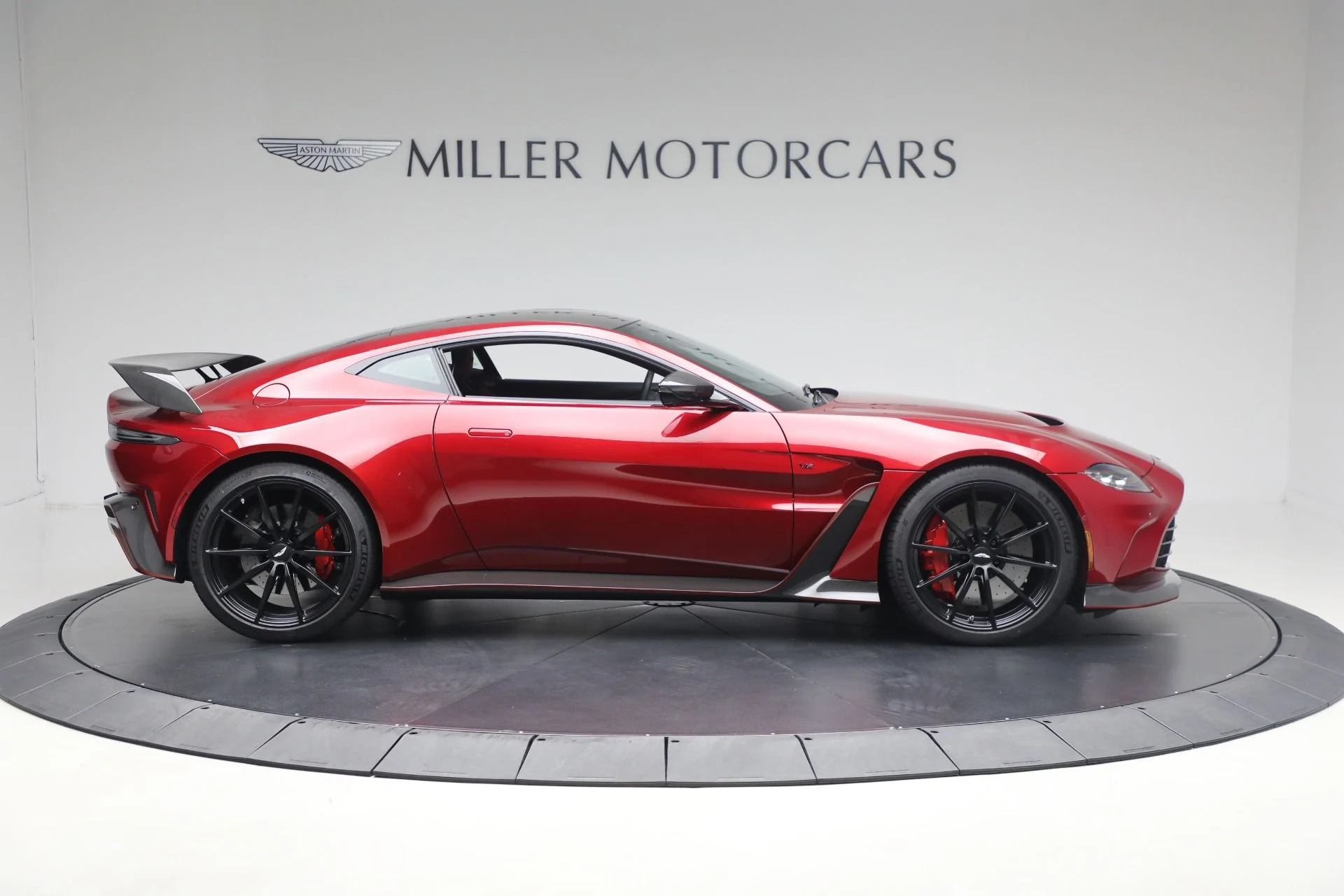 mph008_4294430261_Used_2023_Aston_Martin_Vantage_V12_48a71cba1a