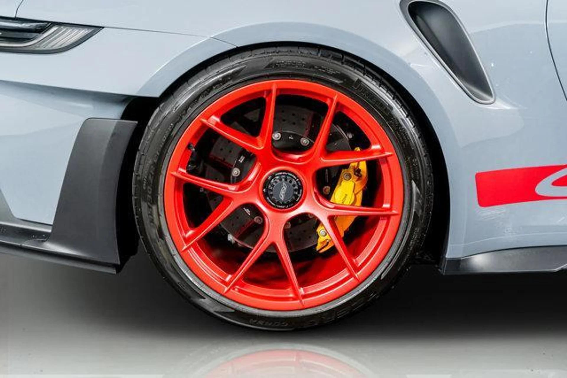 mph008_432460236_z_Y_Ih_T8x_WM_Vejgdtko_I3sfia0mis_d490a3ba09