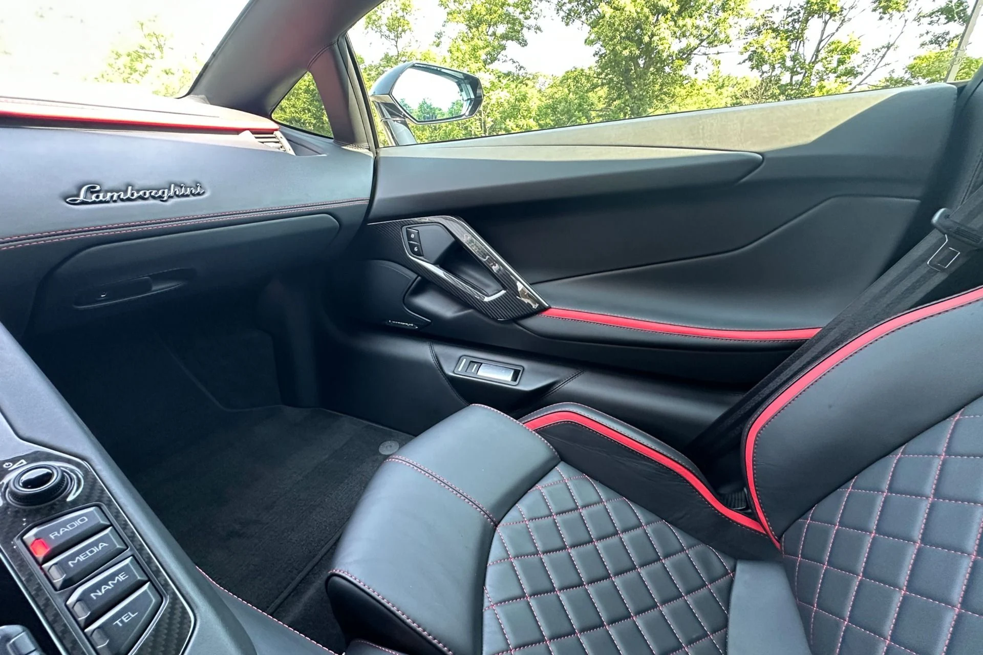 mph008_435455247_Used_2017_Lamborghini_Aventador_S_S_1783080253_c521525dc3