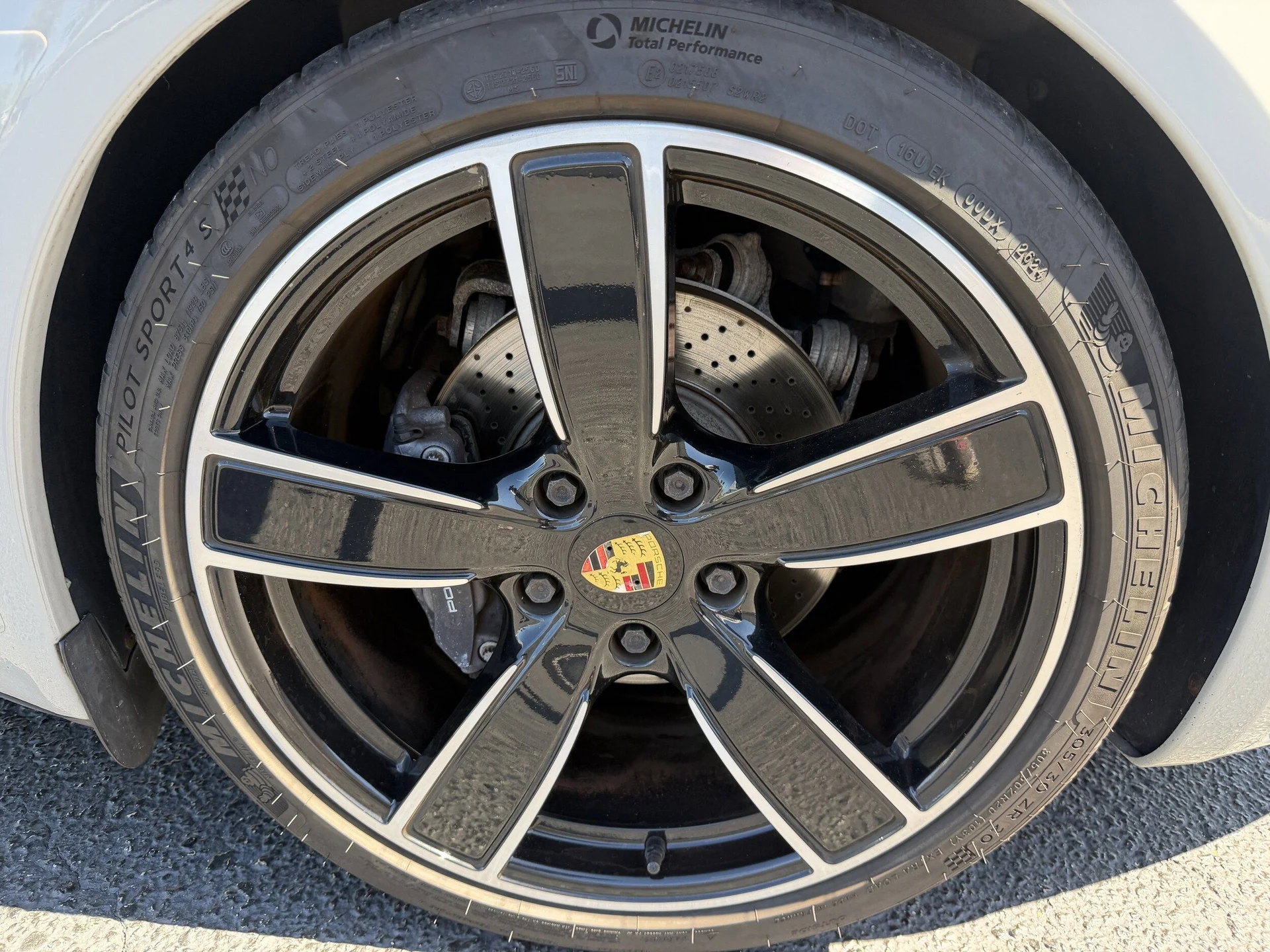 mph008_437802454_60db308d73febd1fbf257ea8a422f5fex_950284d89f